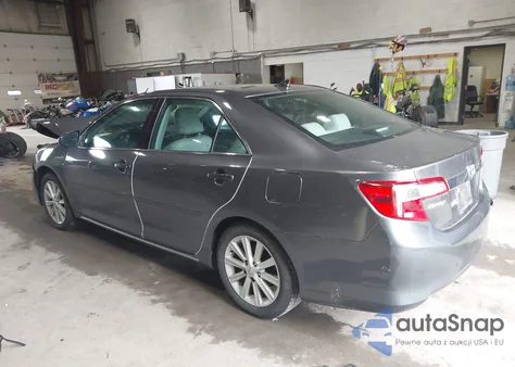 2014 Toyota Camry Hybrid Xle из США, поврежденный, VIN 4T1BD1FK0EU098485